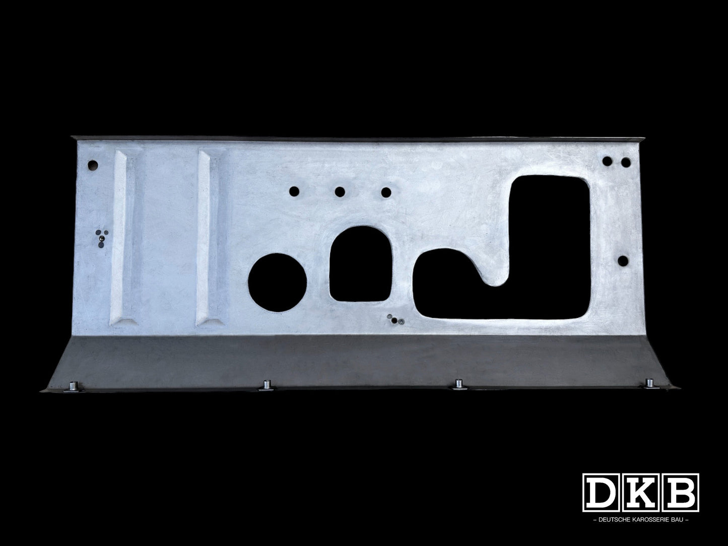 Front Chassis Cross Member, Barndoor Bus, LHD